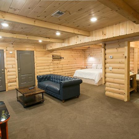 Hummingbird Haven Cabin By Amish Country Lodging 柏林 外观 照片